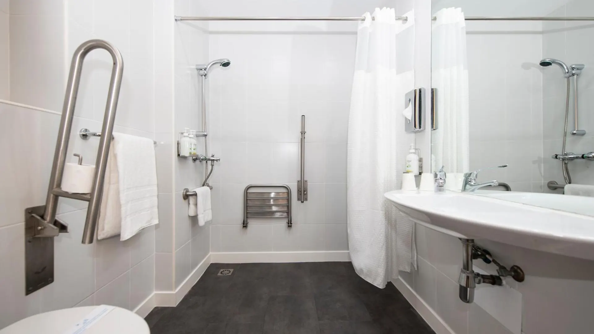 Hotel Holiday Inn Express Barcelona City 22@ By Ihg