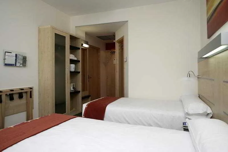 *** Hotel Holiday Inn Express Barcelona City 22@ By Ihg Spain