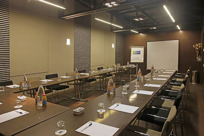 Holiday Inn Express Barcelona City 22@ By Ihg Hotel